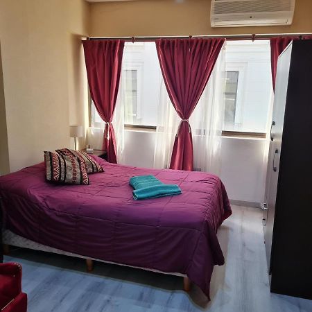 Monoambiente A 300 Metros Del Obelisco Apartman Buenos Aires Kültér fotó