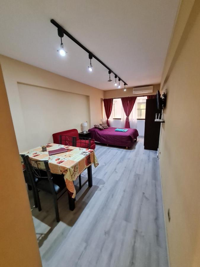 Monoambiente A 300 Metros Del Obelisco Apartman Buenos Aires Kültér fotó